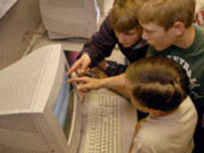 Подрастващите в мрежата