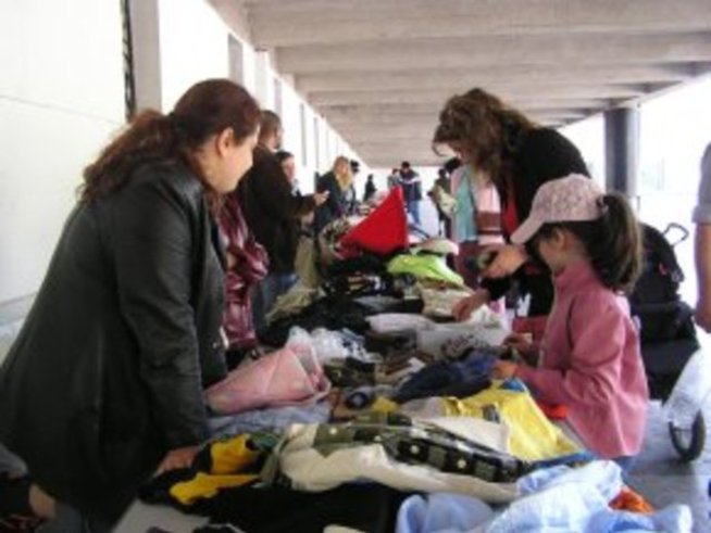 Отмина и третият базар за родители