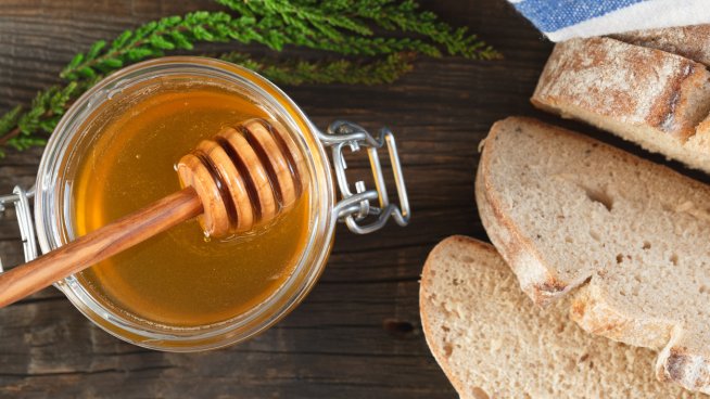 10 февруари е ден на пчеларите. Снимка: istock