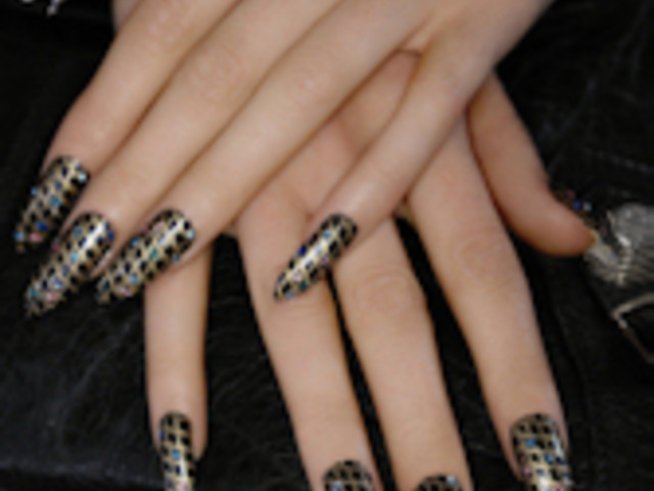 Тенденции в маникюра пролет-лято 2010