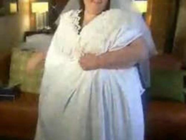 Най-дебелата булка в света поема 30 000 калории на ден!