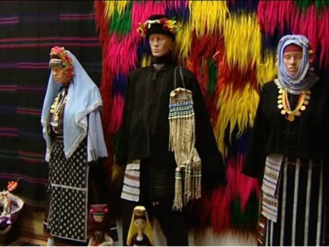 Красотата на българските носии (видео)