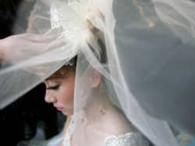 Сватбен грим в дъждовен ден