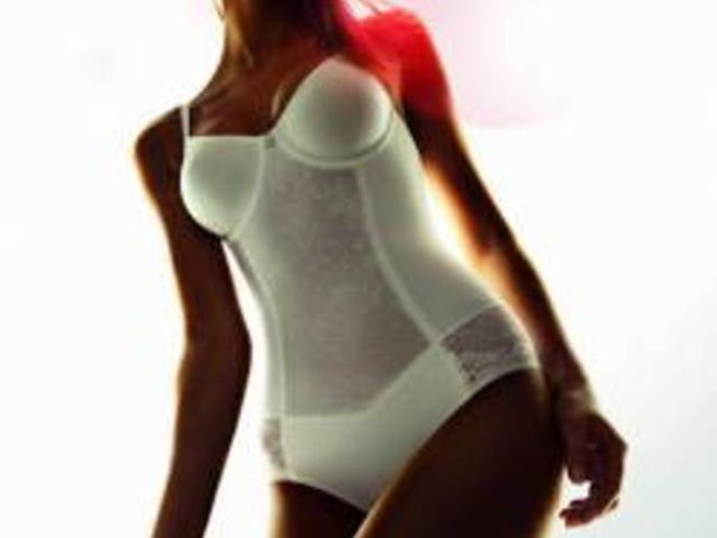 Ултрамодерно бельо и бански костюми с антицелулитен ефект