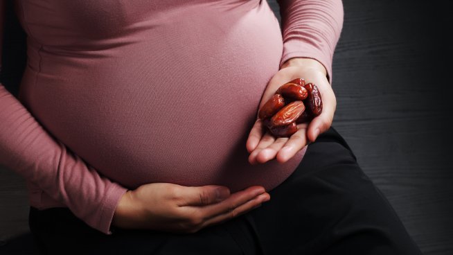 Три сушени плода, полезни по време на бременност