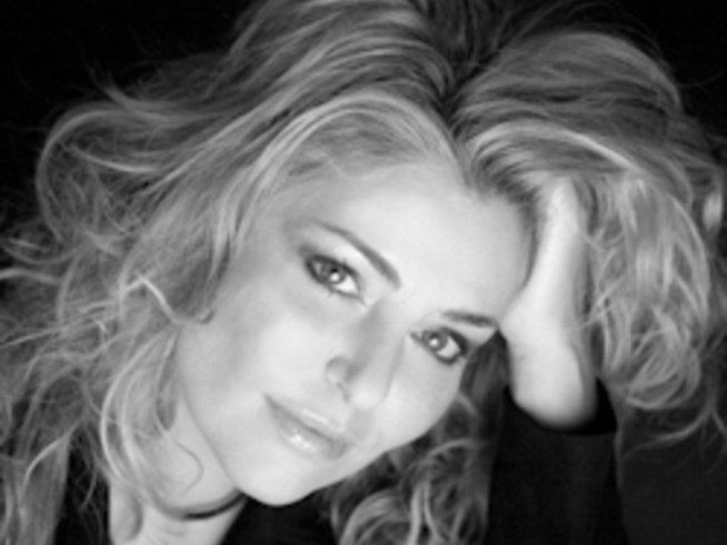 Хилда Казасян записва “Песен за живота” по музика на Брамс