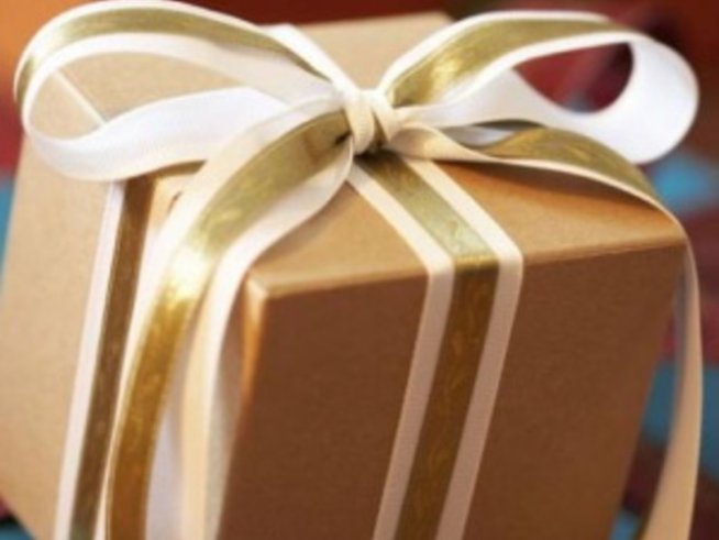 Хороскоп, парфюм и бельо – подарък за абитуриент