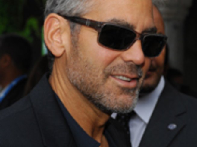 Нов стил слънчеви очила, вдъхновени от модата на 60-те години