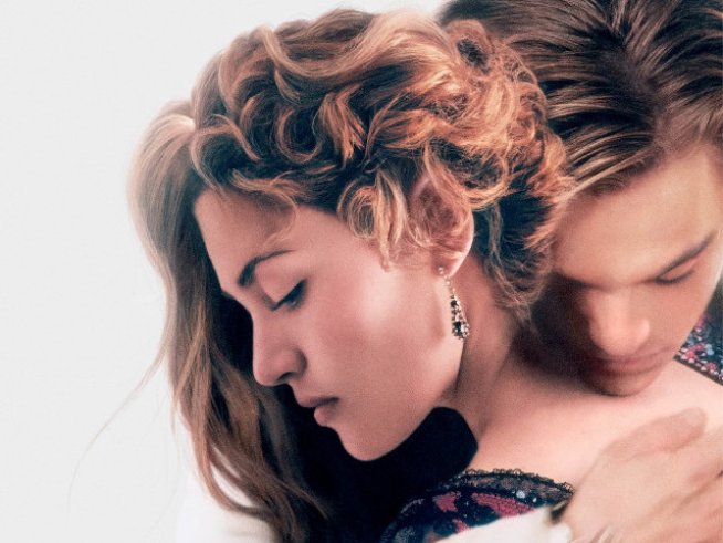 Кинопътешествието „Титаник“ акостира в кината от утре