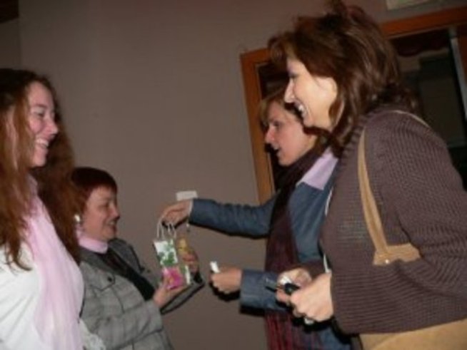 Нашето парти - всички приятели на куп