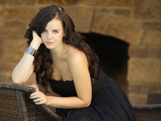 Кейтлин Луск ще пее във филм-концерта „Lord of the Rings: Завръщането на краля“