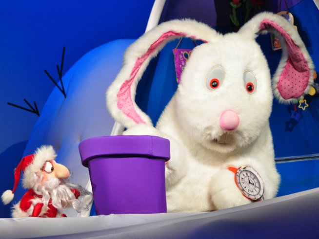 Столичен куклен театър, „По следите на дядо Коледа”