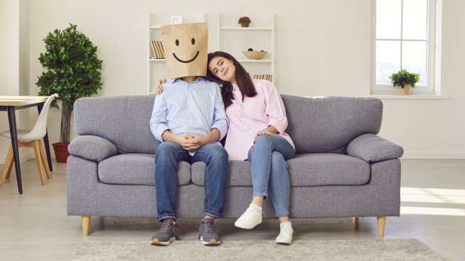 10 знака, че той стои в брака само заради парите. Снимка: istock