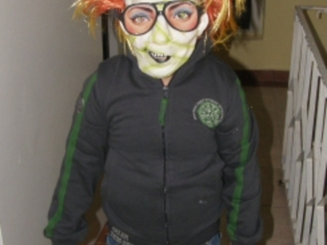 Народни будители, светии, карнавали и страхотии