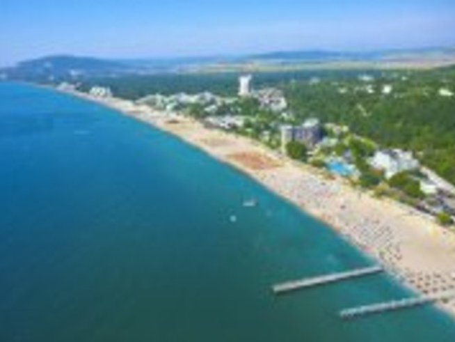 Денят е морски... с Албена