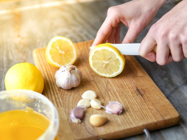 Здравословен еликсир с мед, лимон и чесън - Az-jenata