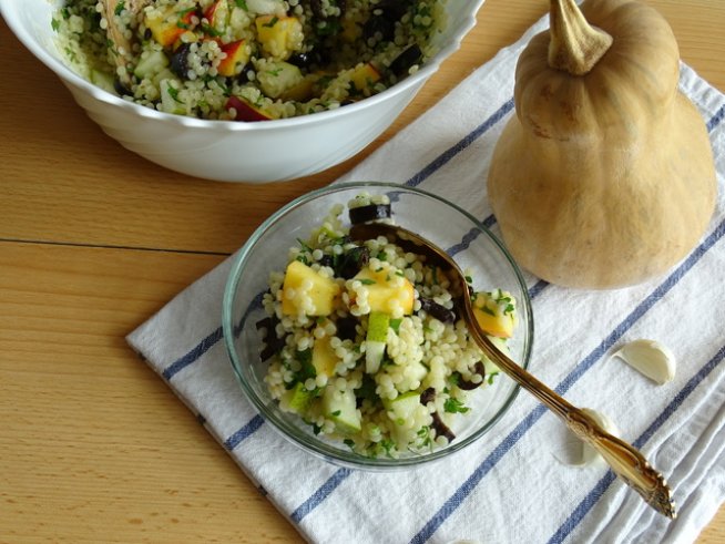 Видео рецепта: Салата от кускус и плодове