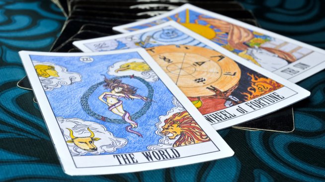 Тест: Изберете карта и вижте какво да изоставите, за да сте щастливи. Снимка: iStock