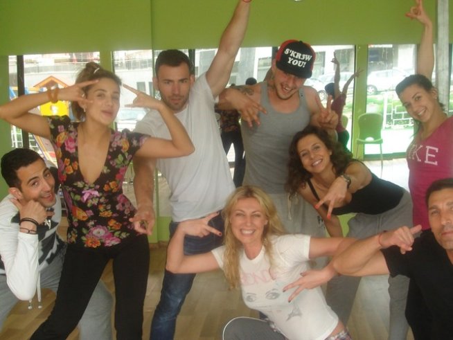 Мажоретки подкрепят отборите на Стелла и Део 