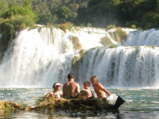 Водата гони лошите спомени