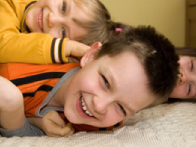 Проектът „Приеми дете. Създай бъдеще“ набира приемни родители