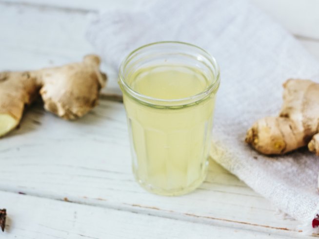 Как да си направите пресен сок от джинджифил?