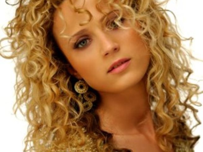 Деси Добрева: Не се отчайвайте, вярвайте в доброто бъдеще