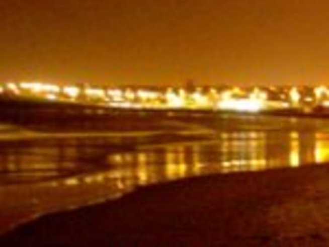 Морето ме топли