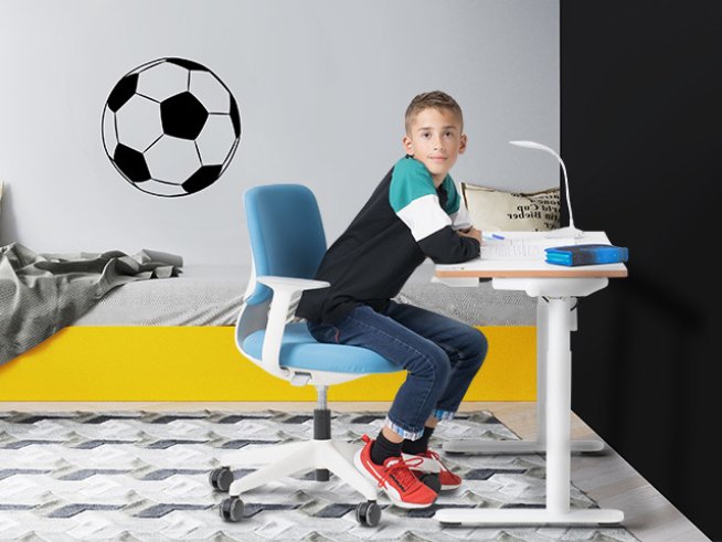 Как да изберете правилния стол за бюро за вашето дете?