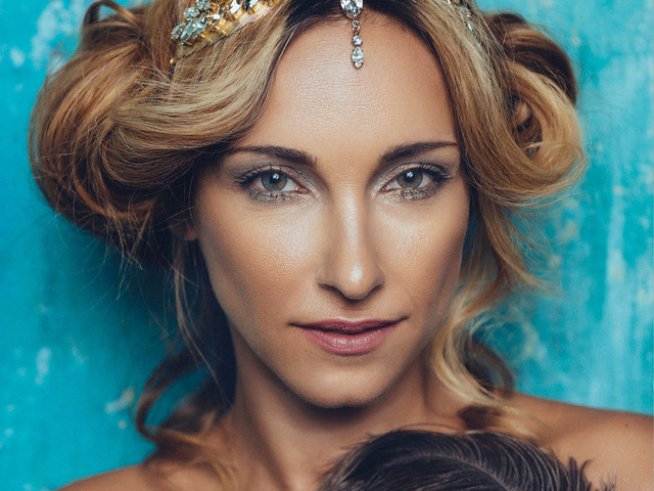 Корица: Издателство "Ентусиаст"