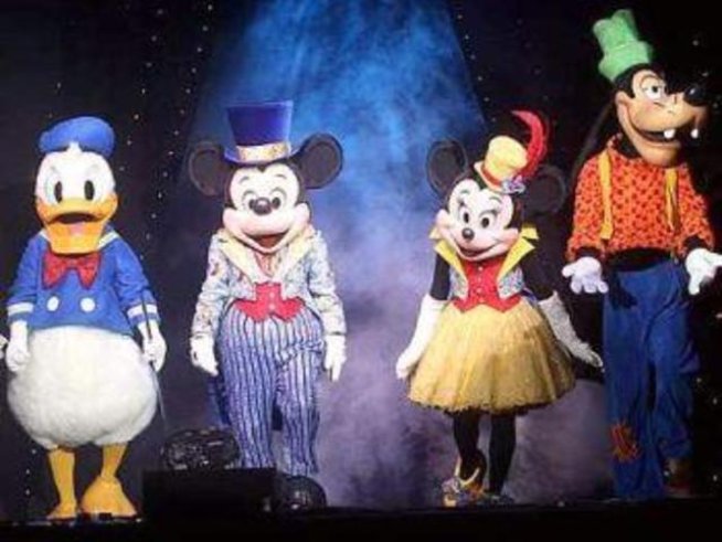 Коледно намаление на билетите за Мики Маус