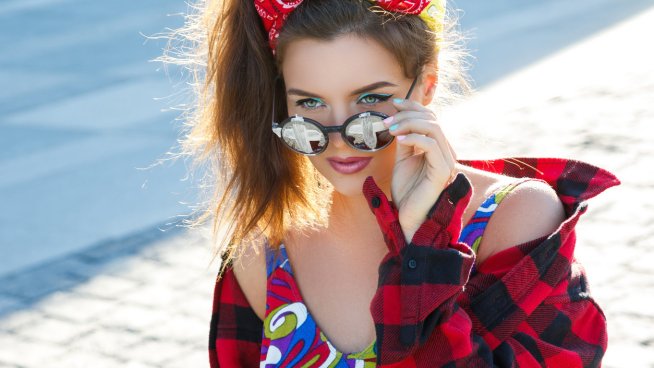 5 тенденции от 90-те, които ще завладеят гардероба ви. Снимка: istock