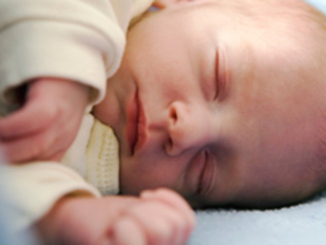 Лекции за кърмене, хомеопатия при бебета, раждане със секцио по желание