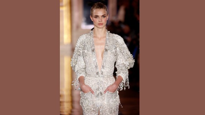 Zuhair Murad и неговите приказни рокли за сезон пролет/лято 2025.Снимка: Getty