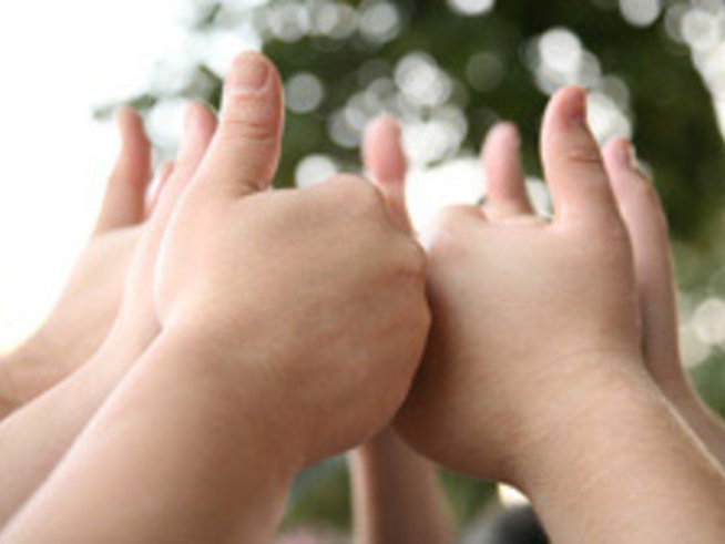 Съпричастни към бедността с кампания в Борисовата градина