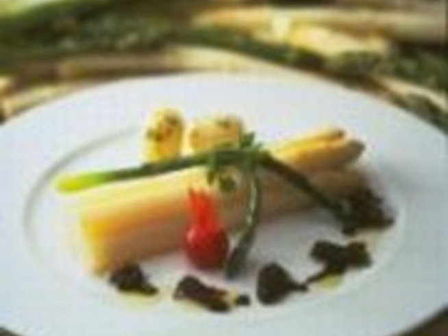 Сезонът на аспержите