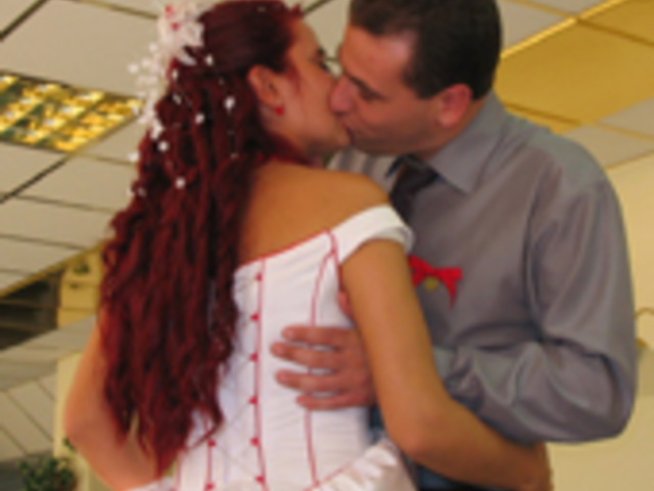 Искрящ рубин