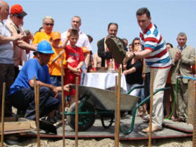 Изгражда се българска болница в Македония