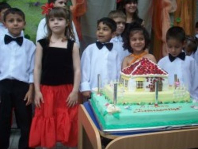 Детската къща в Пловдив стана на 5 години