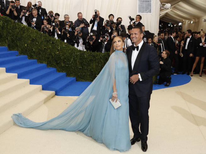 Дженифър Лопес и Алекс Родригес. Снимка: Reuters