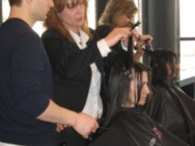 Уникална прическа за всеки – ателие за напреднали фризьори