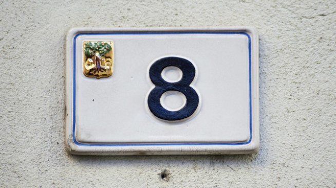 Осем е мощно число на успеха и силата.Снимка: istock