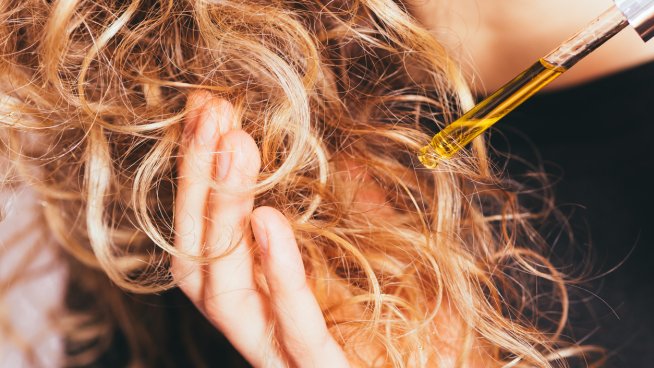 4 стимулации за бърз растеж на косата. Снимка: istock