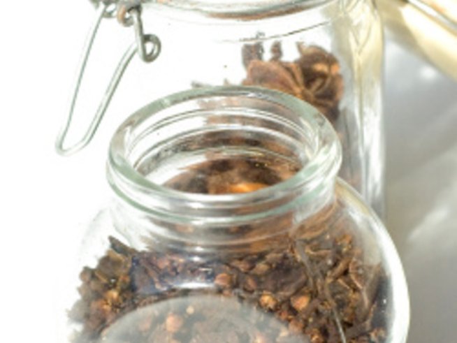 Колко време да съхраняваме подправките?