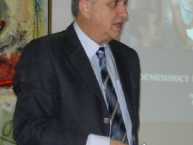 Съвети към бременните от акушер-гинеколога проф. Пехливанов