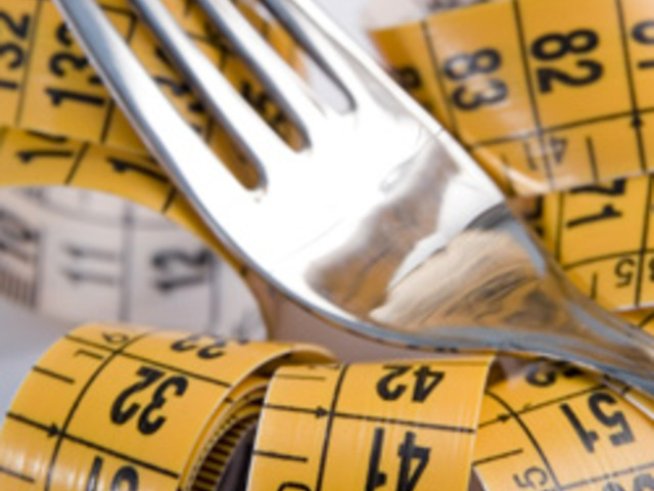 Майка, страдаща от анорексия, е по-слаба от малката си дъщеря