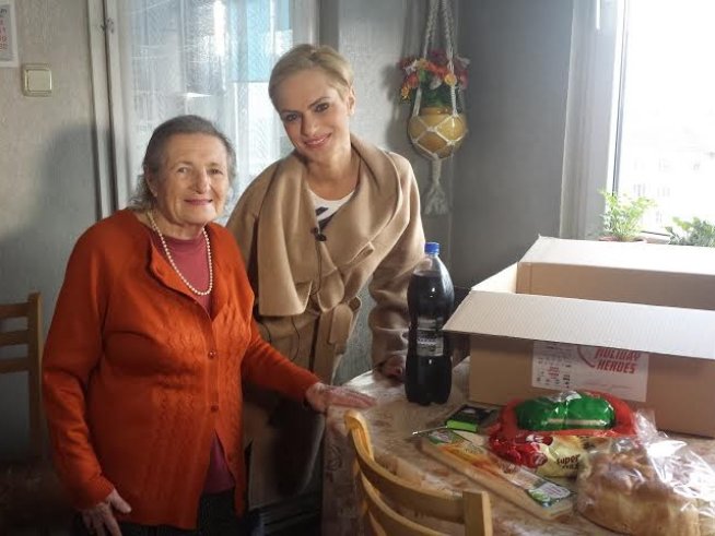 Holiday Heroes доставиха 4192 празнични пакета