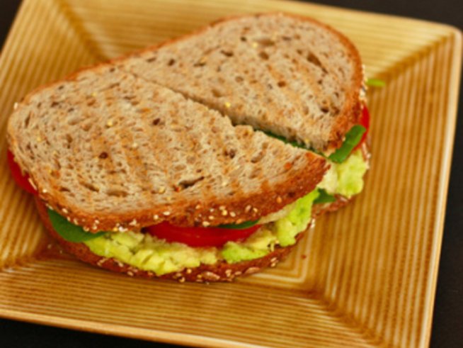 Снимка: by J. Cummings from Veganliftz/ Wikimedia Commons