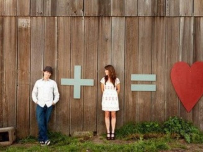 Корица: Издателство "Хермес"