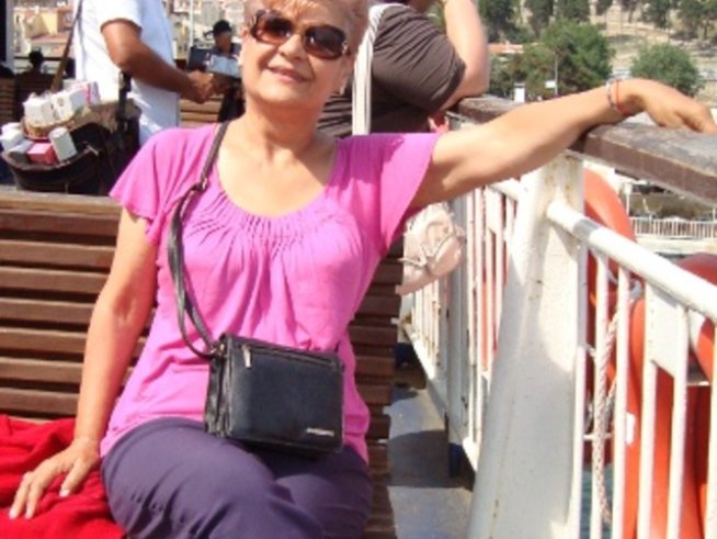 Саша Габровска: Булката настъпва младоженеца до окуцяване